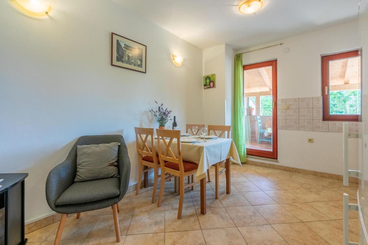 Apartment Armando Fažana